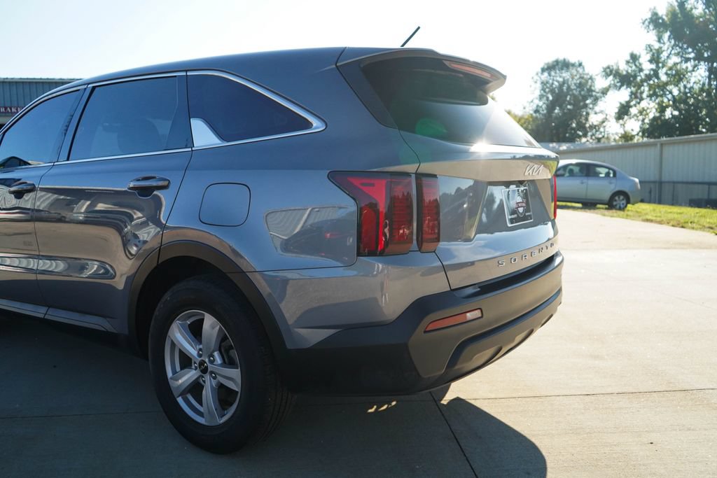 Used 2022 Kia Sorento LX FWD image 20