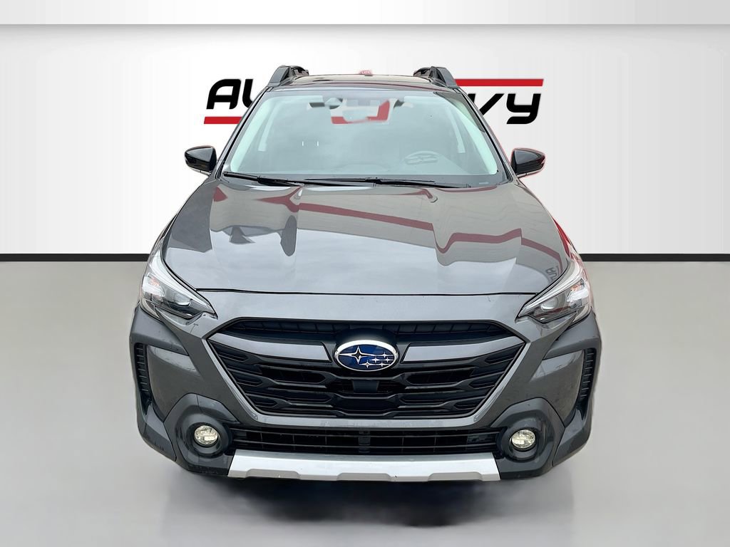 Used 2023 Subaru Outback Limited image 2