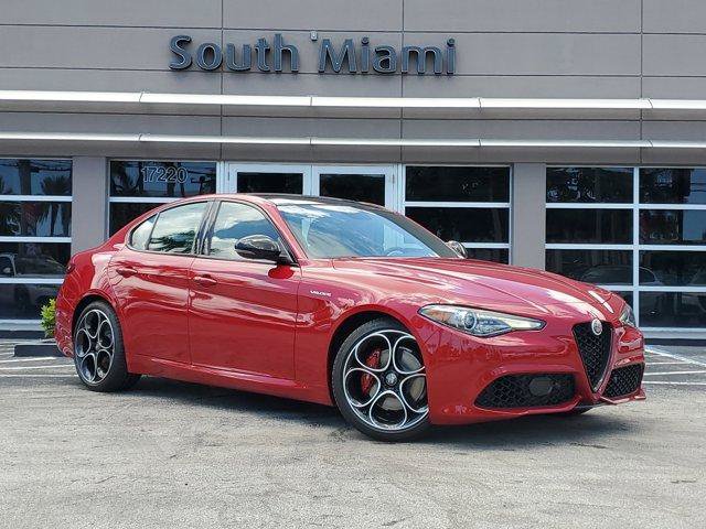New 2023 Alfa Romeo Giulia Veloce