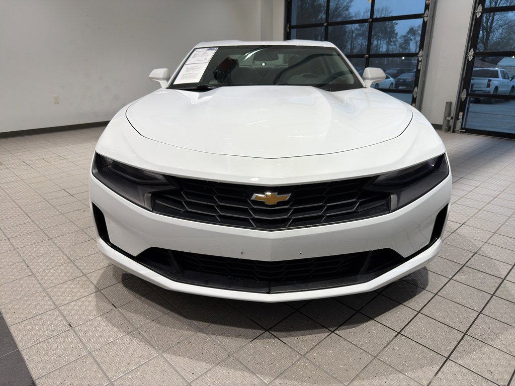 Used 2023 Chevrolet Camaro LT image 8