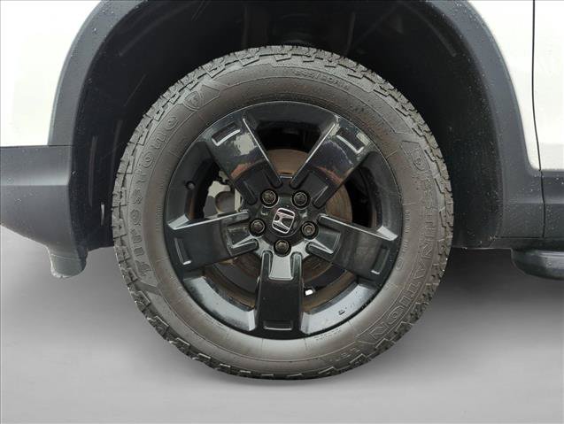 Certified 2025 Honda Ridgeline Black Edition image 25