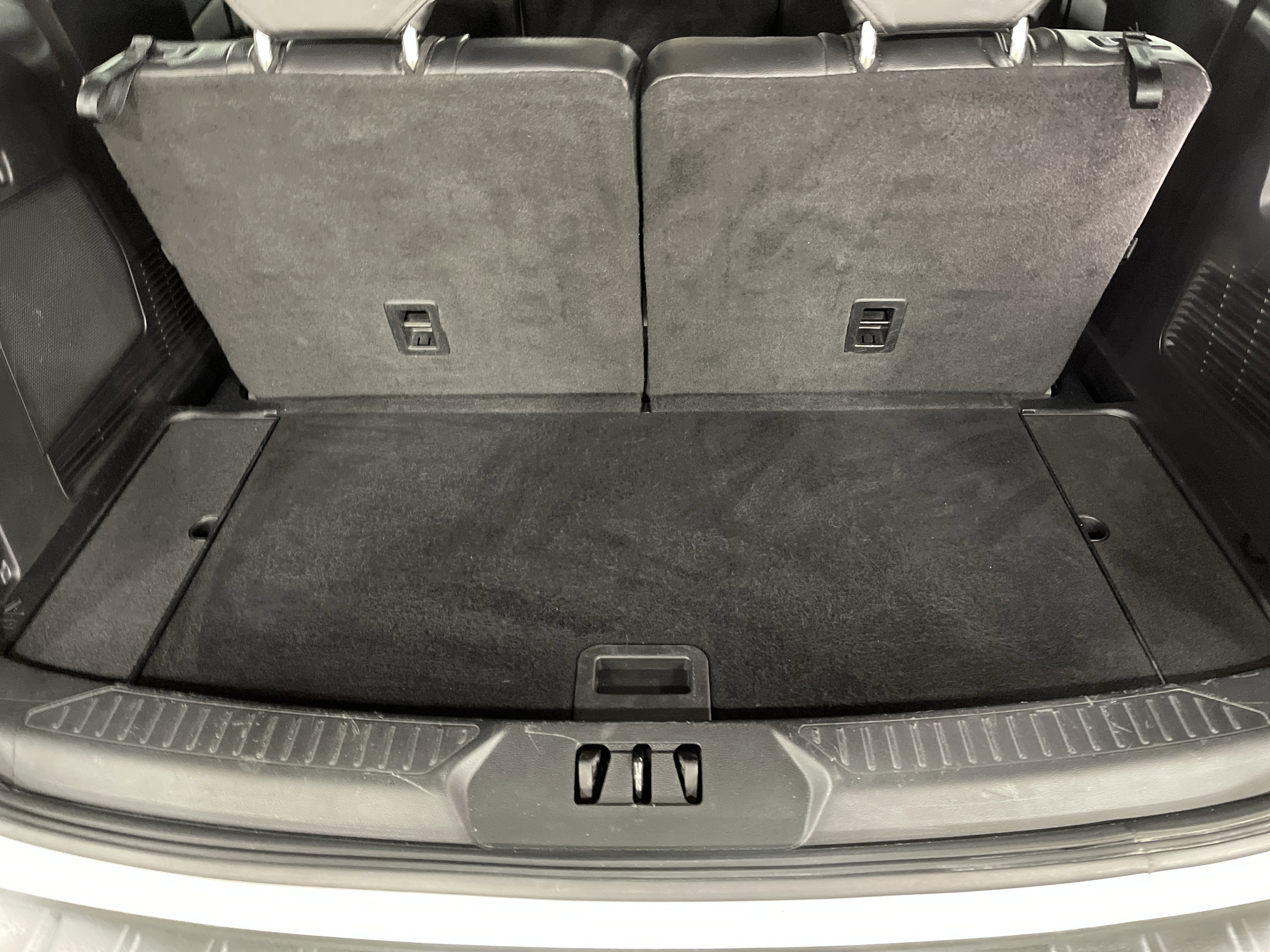 Used 2022 Ford Explorer Limited w/ Hybrid Equipment Group 310A image 15