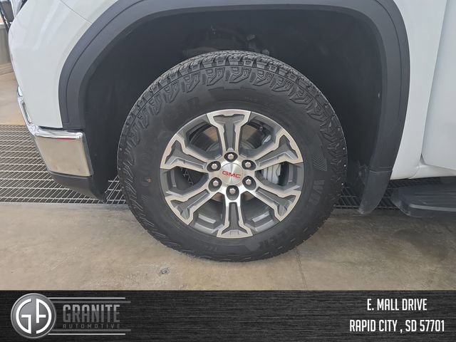 Used 2023 GMC Sierra 1500 SLT w/ SLT Convenience Package image 26