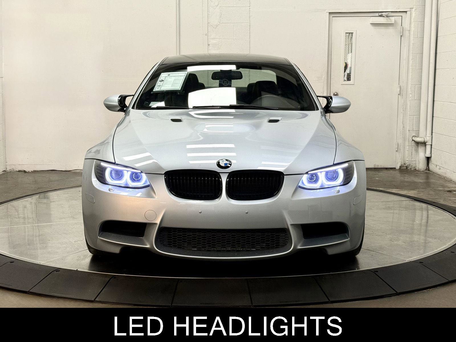 Used 2013 BMW M3 Coupe w/ Premium Pkg RWD image 3