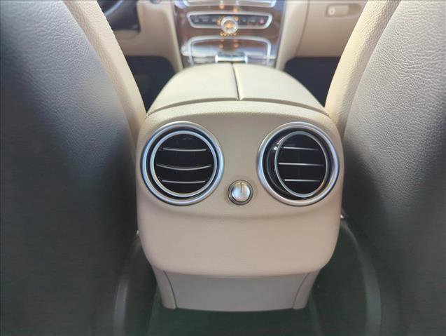 Used 2015 Mercedes-Benz C 300 4MATIC Sedan image 19