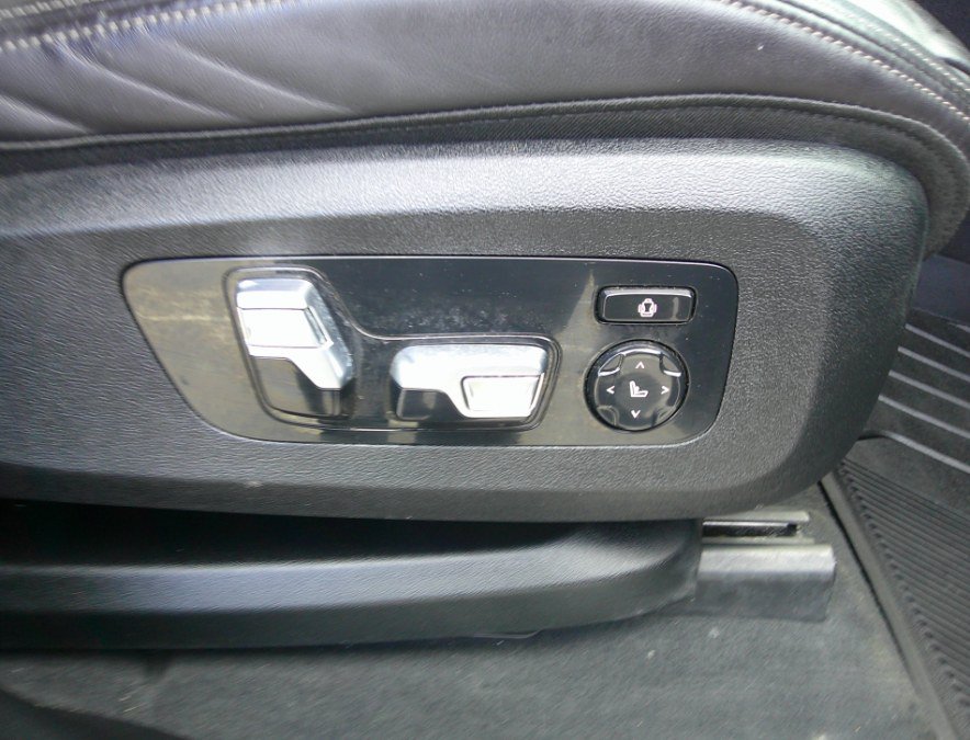 Used 2023 BMW X7 xDrive40i AWD/4WD image 88