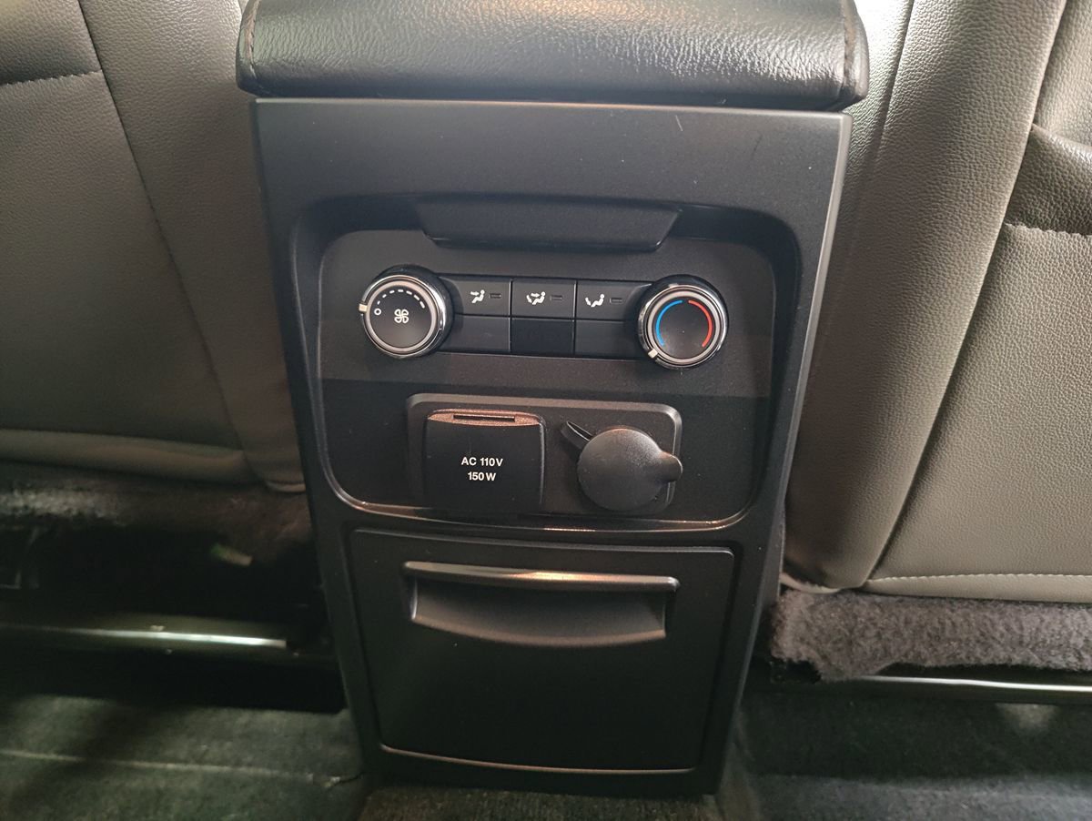 Used 2018 Ford Flex SEL w/ Equipment Group 202A image 19