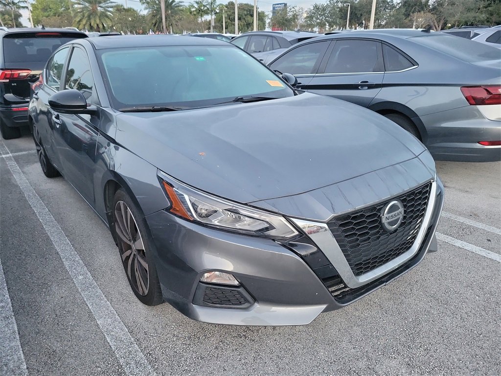 Used 2019 Nissan Altima 2.5 SR w/ SR Premium Package image 6