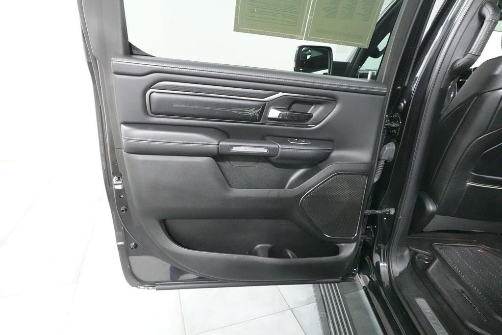 Used 2022 RAM 1500 Limited AWD/4WD image 24
