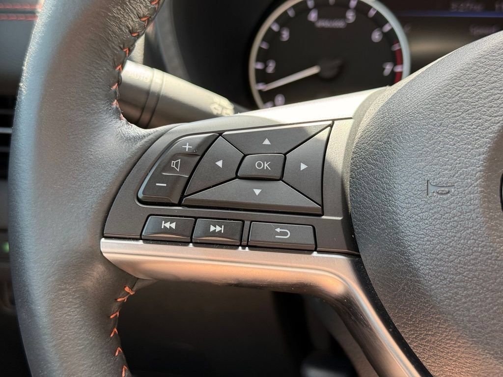 Certified 2024 Nissan Sentra SR FWD image 16