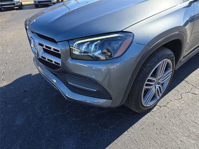 Used 2021 Mercedes-Benz GLS 450 4MATIC image 11