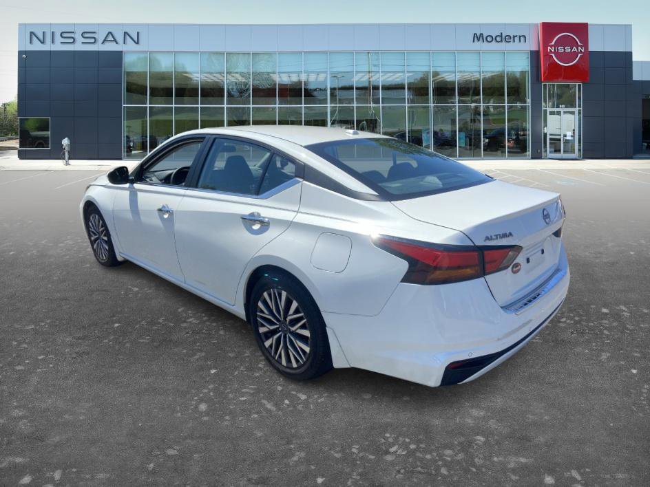 Certified 2023 Nissan Altima 2.5 SV image 6