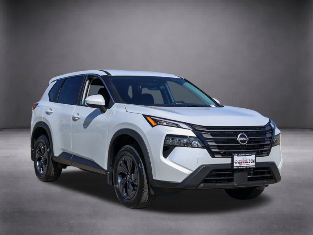 New 2026 Nissan Rogue SV FWD image 2