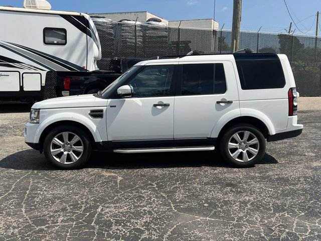 Used 2016 Land Rover LR4 HSE AWD/4WD image 2