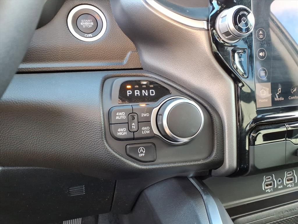 Used 2025 RAM 1500 Big Horn image 23