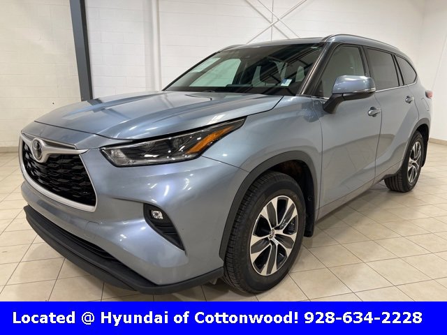 Used 2021 Toyota Highlander XLE
