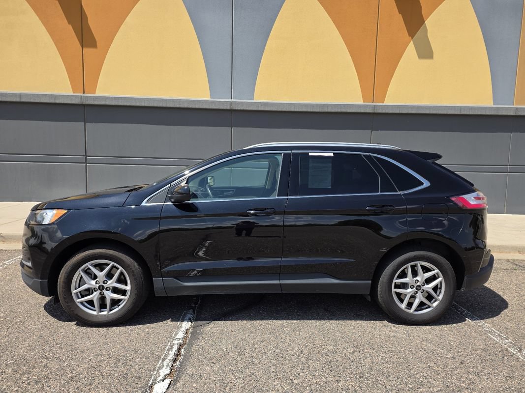Used 2023 Ford Edge SEL AWD/4WD image 2