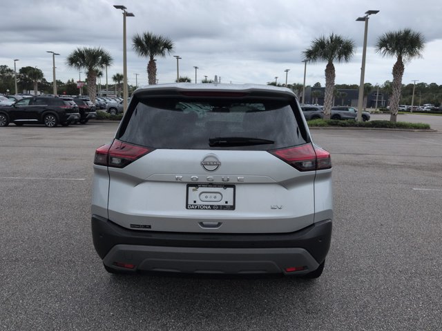 Used 2023 Nissan Rogue SV FWD image 6
