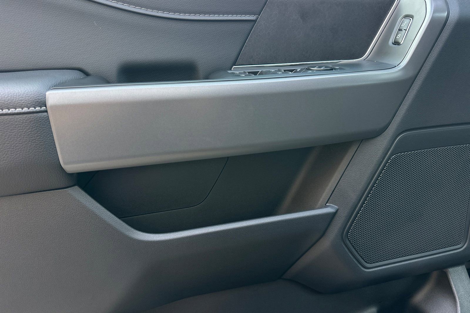 New 2026 Ford F150 XLT w/ FX4 Off-Road Package image 10