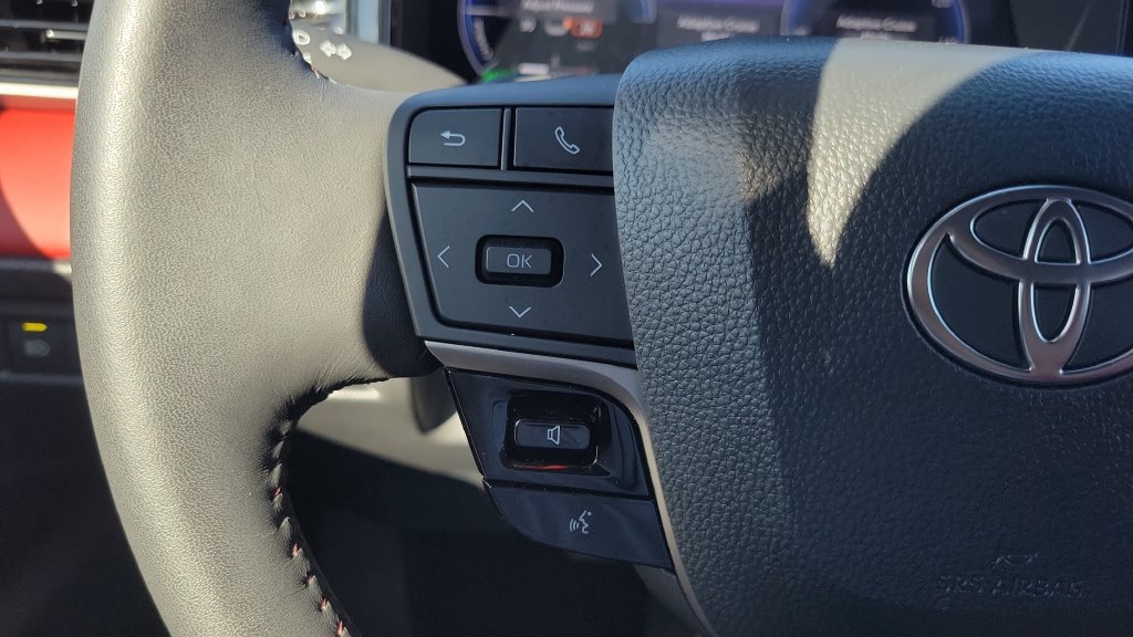 Used 2013 Toyota RAV4 XLE AWD/4WD image 20