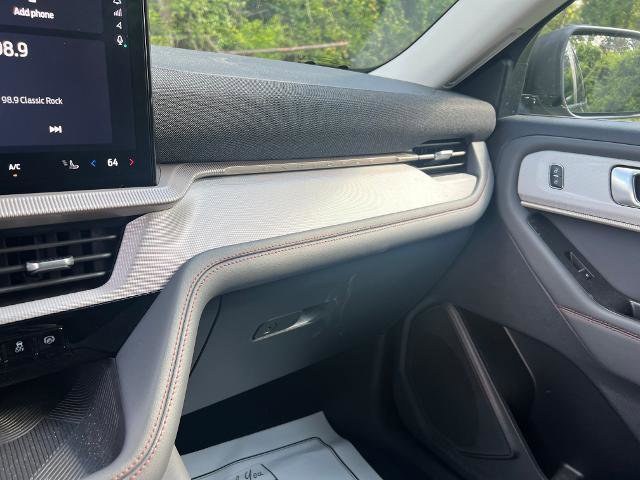Used 2025 Ford Explorer Active image 23