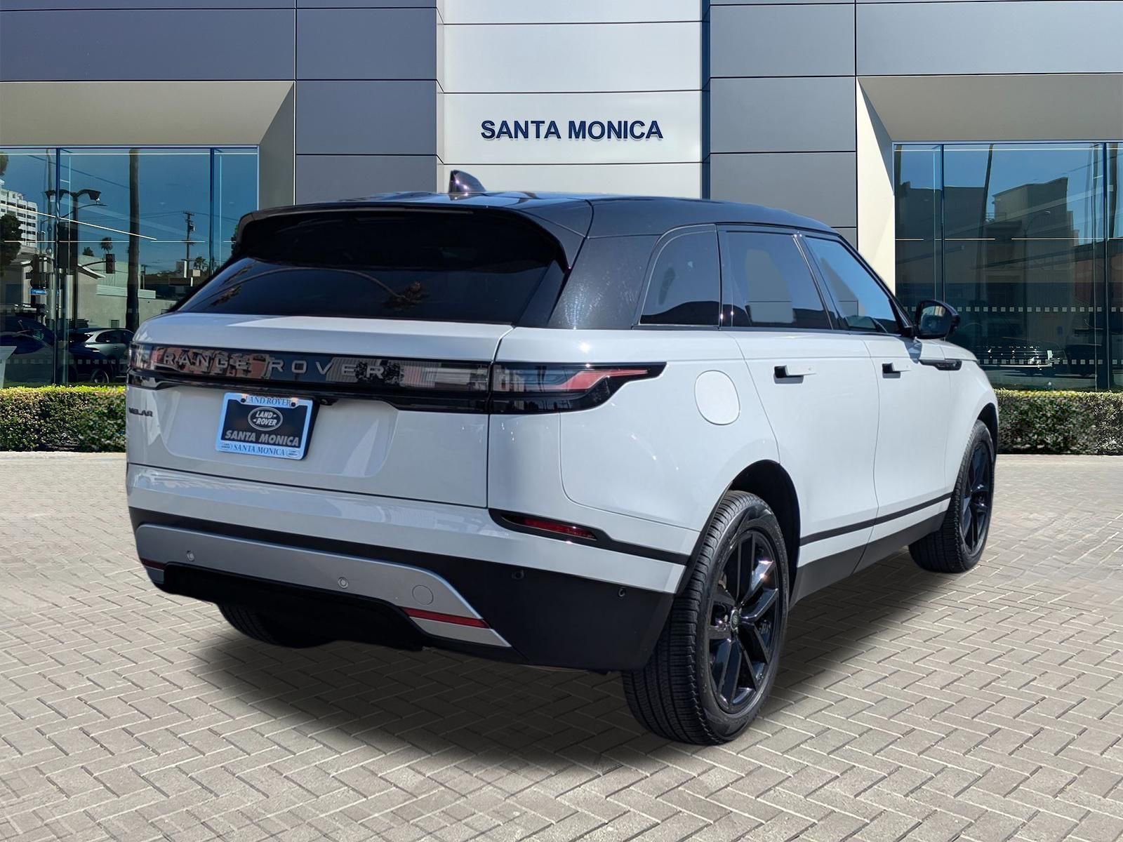 Used 2026 Land Rover Range Rover Velar S AWD/4WD image 5