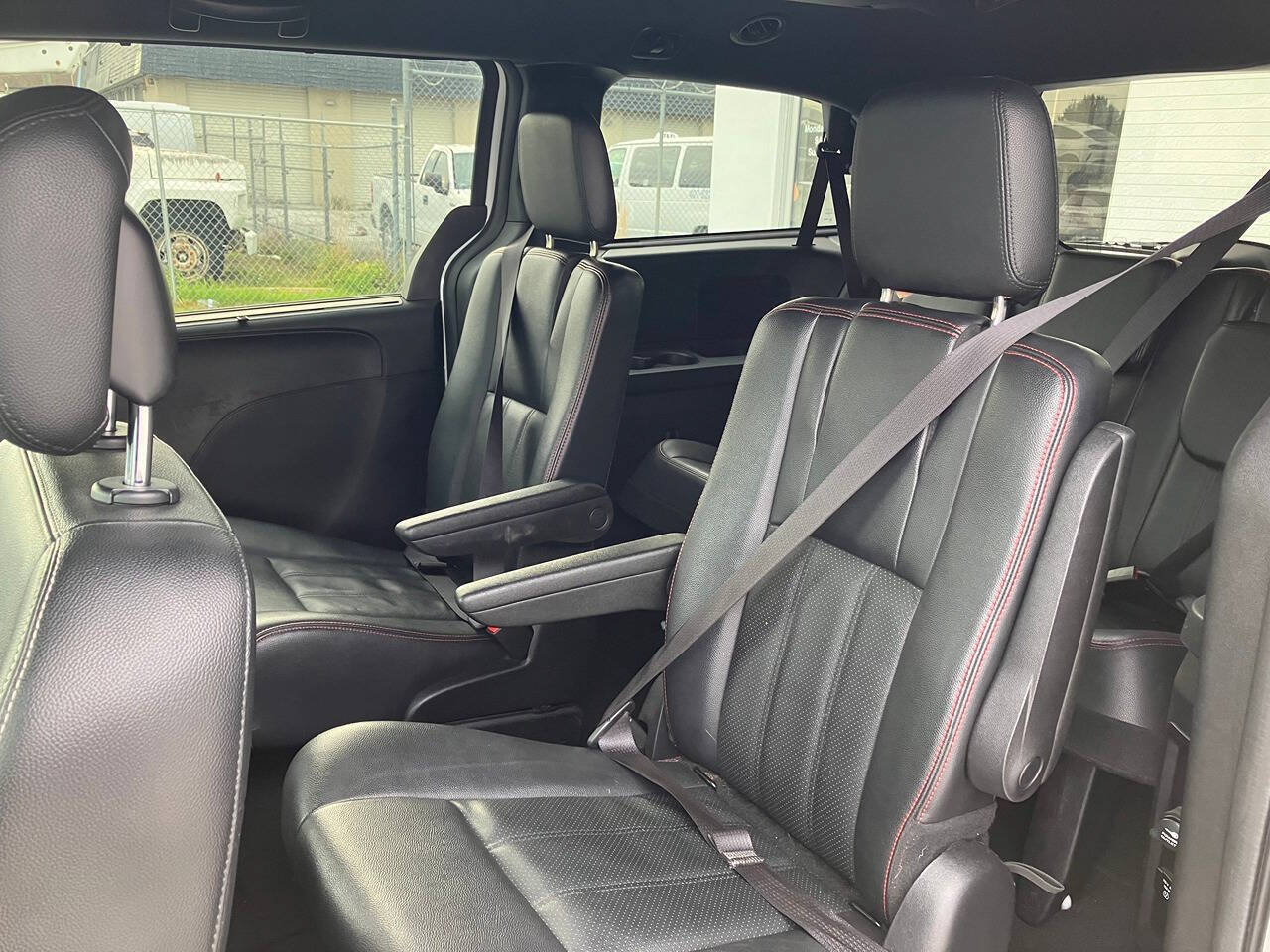 Used 2019 Dodge Grand Caravan GT FWD image 13