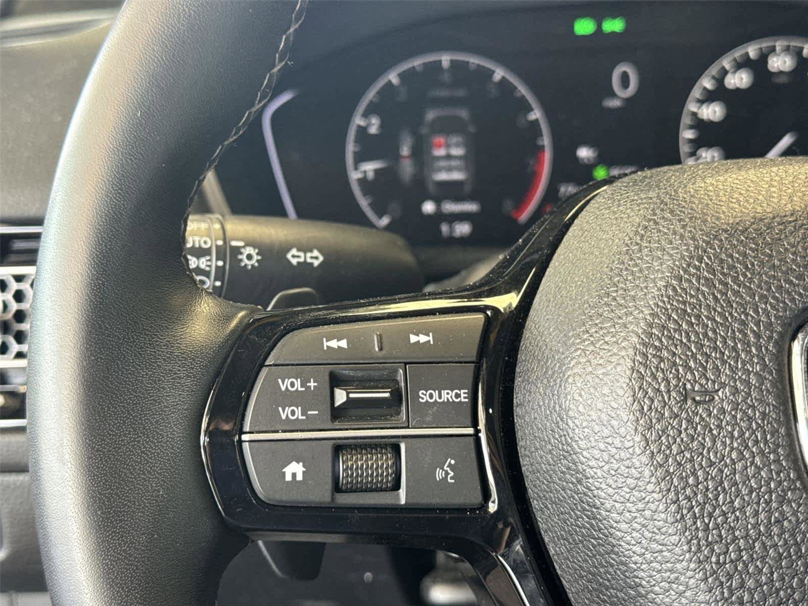 Used 2023 Honda Civic Sport image 18