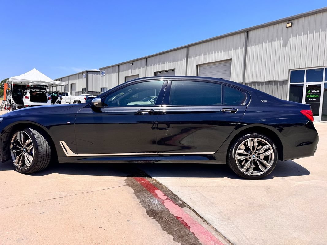 Used 2018 BMW M760i xDrive AWD/4WD image 3