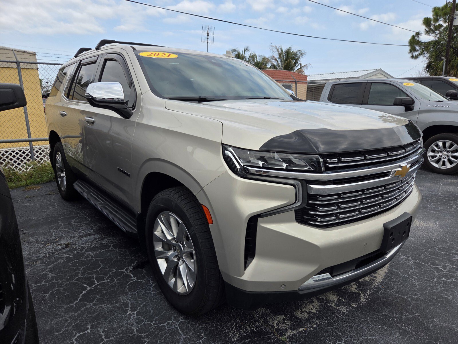 Used 2021 Chevrolet Tahoe Premier AWD/4WD image 4