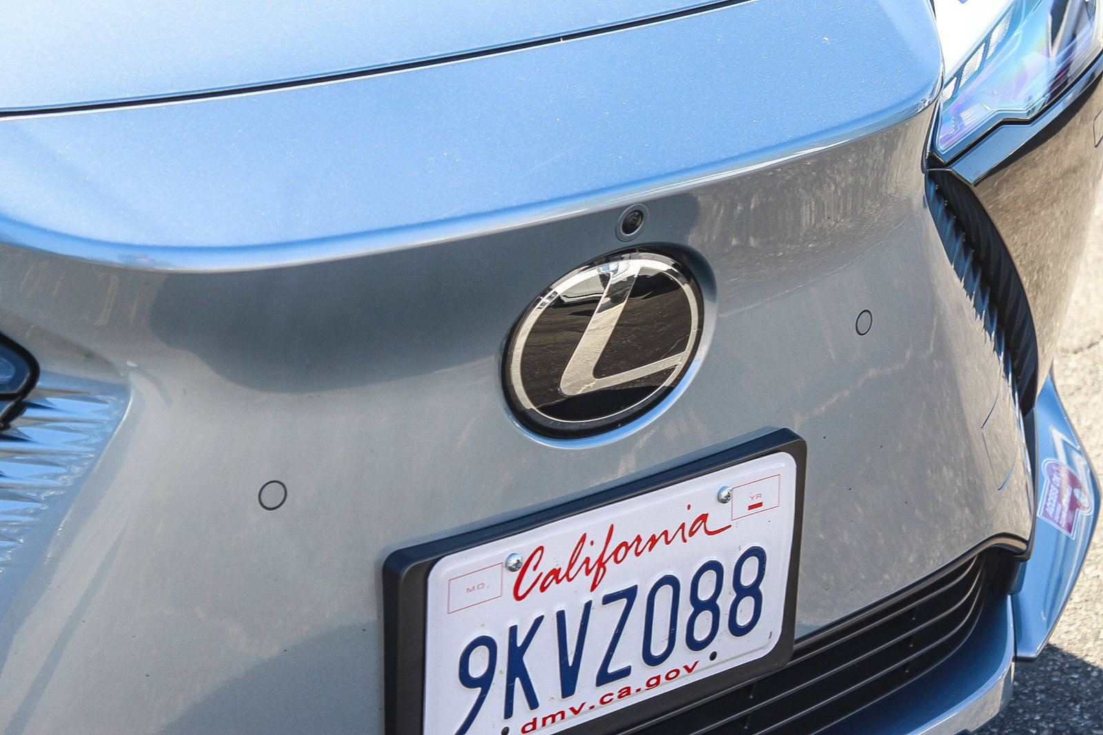 Used 2023 Lexus RZ 450e Premium image 9