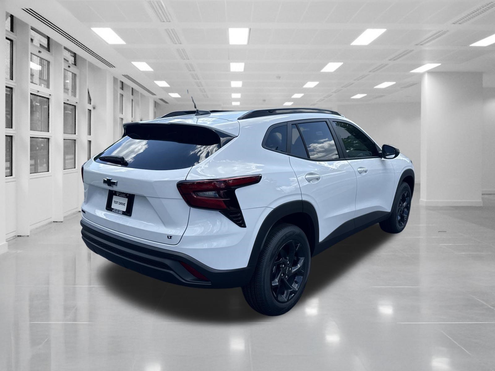 New 2026 Chevrolet Trax LT w/ Driver Confidence Package FWD image 5