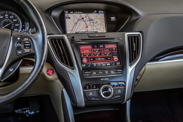 Used 2017 Acura TLX w/ Technology Package FWD image 32