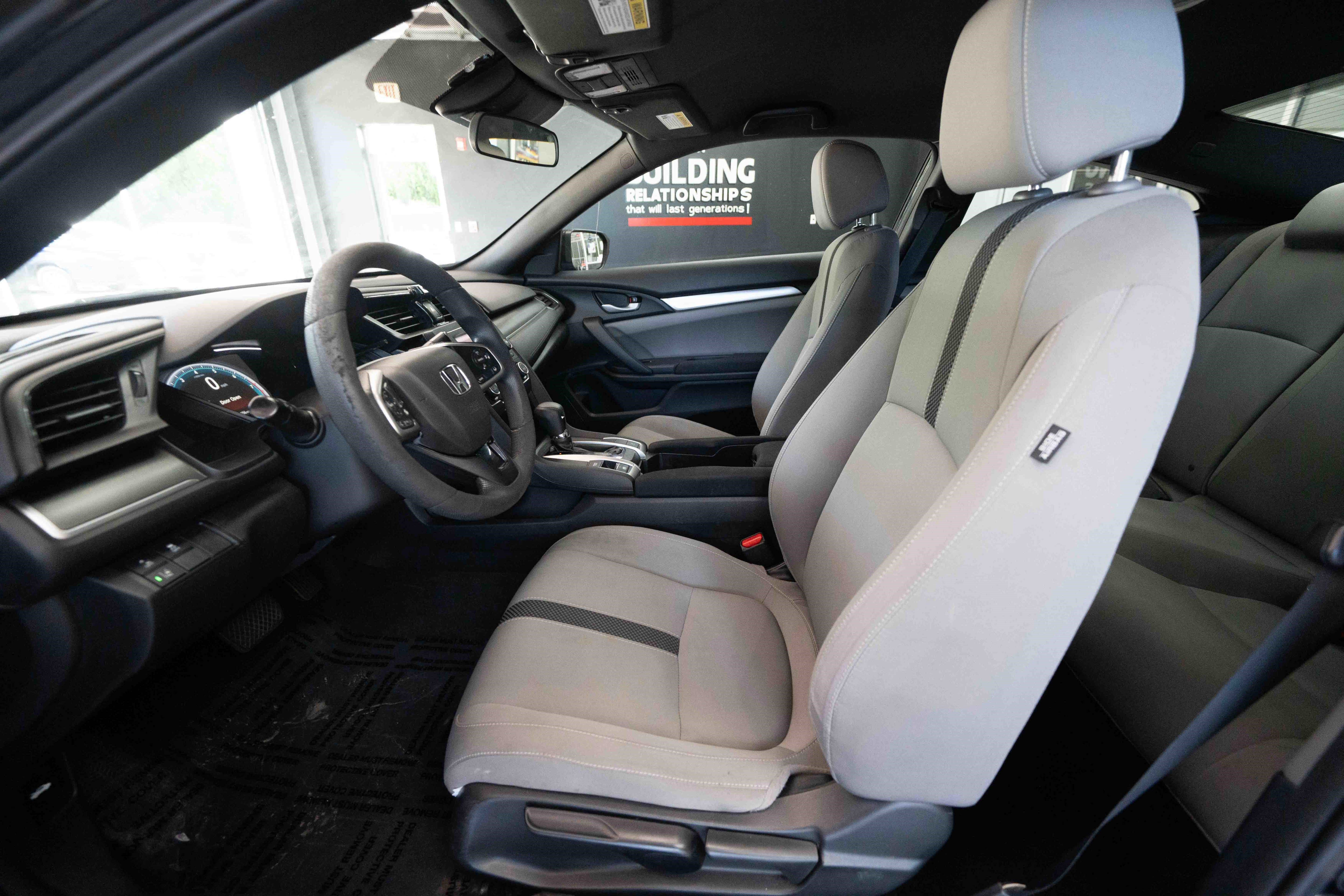 Used 2019 Honda Civic LX image 9