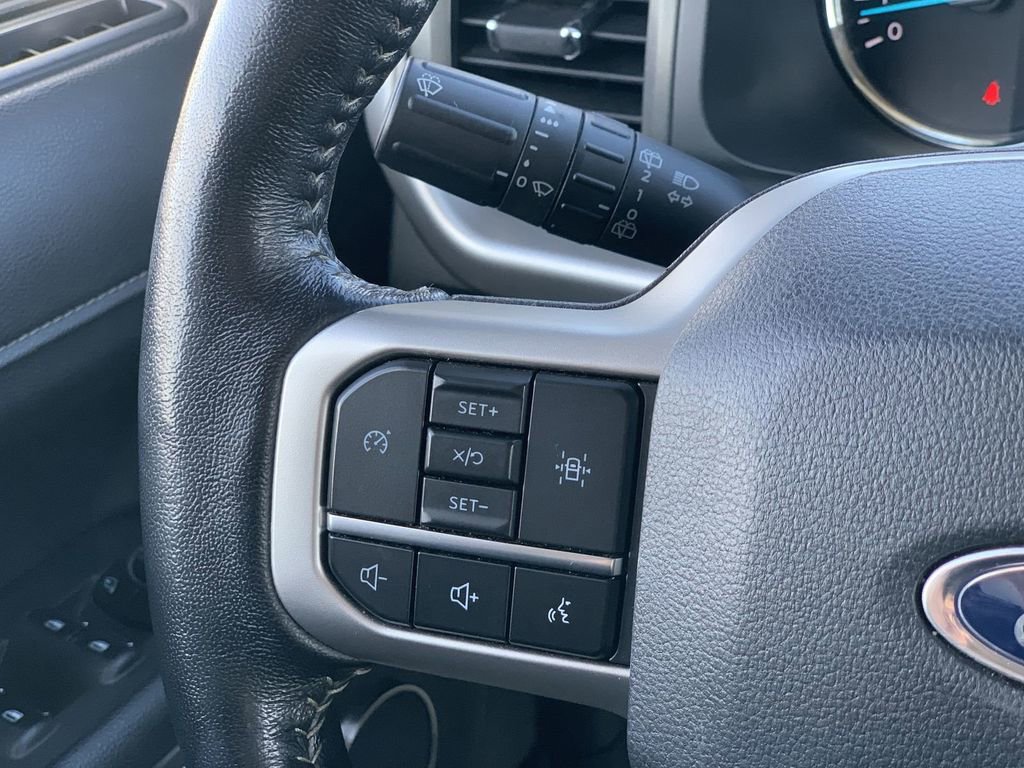 Used 2024 Ford Expedition Max XLT image 17