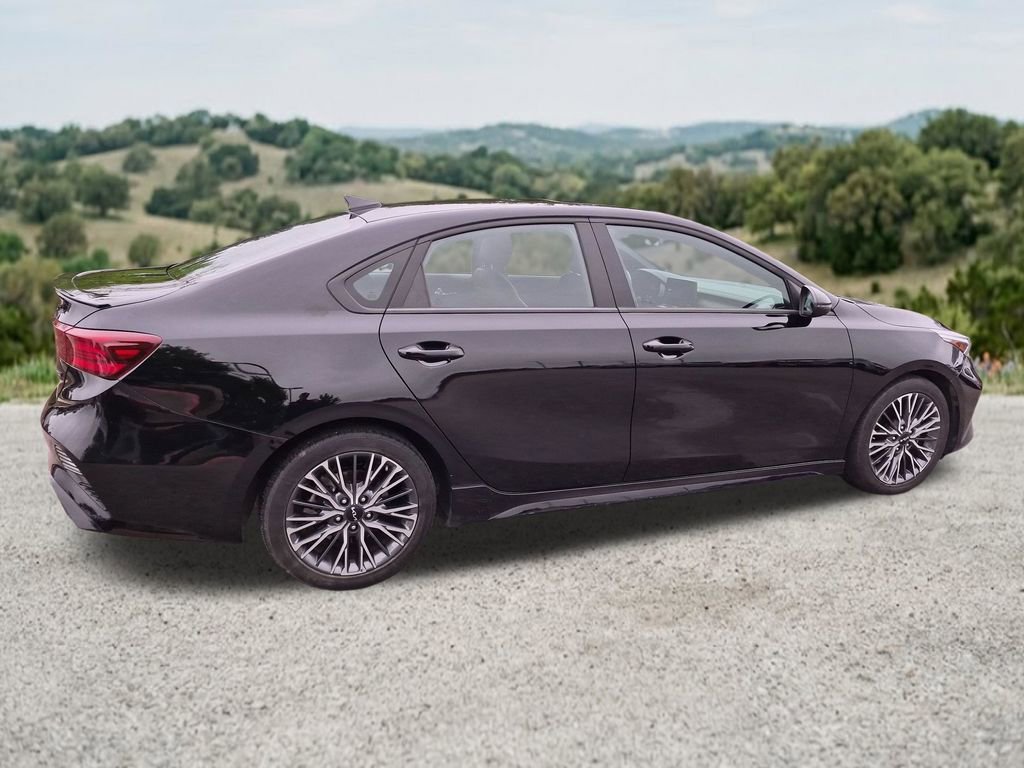 Used 2023 Kia Forte GT-Line w/ GT-Line Premium Package FWD image 11