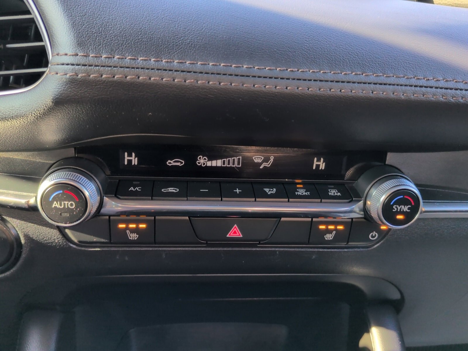 Certified 2024 MAZDA MAZDA3 s image 24