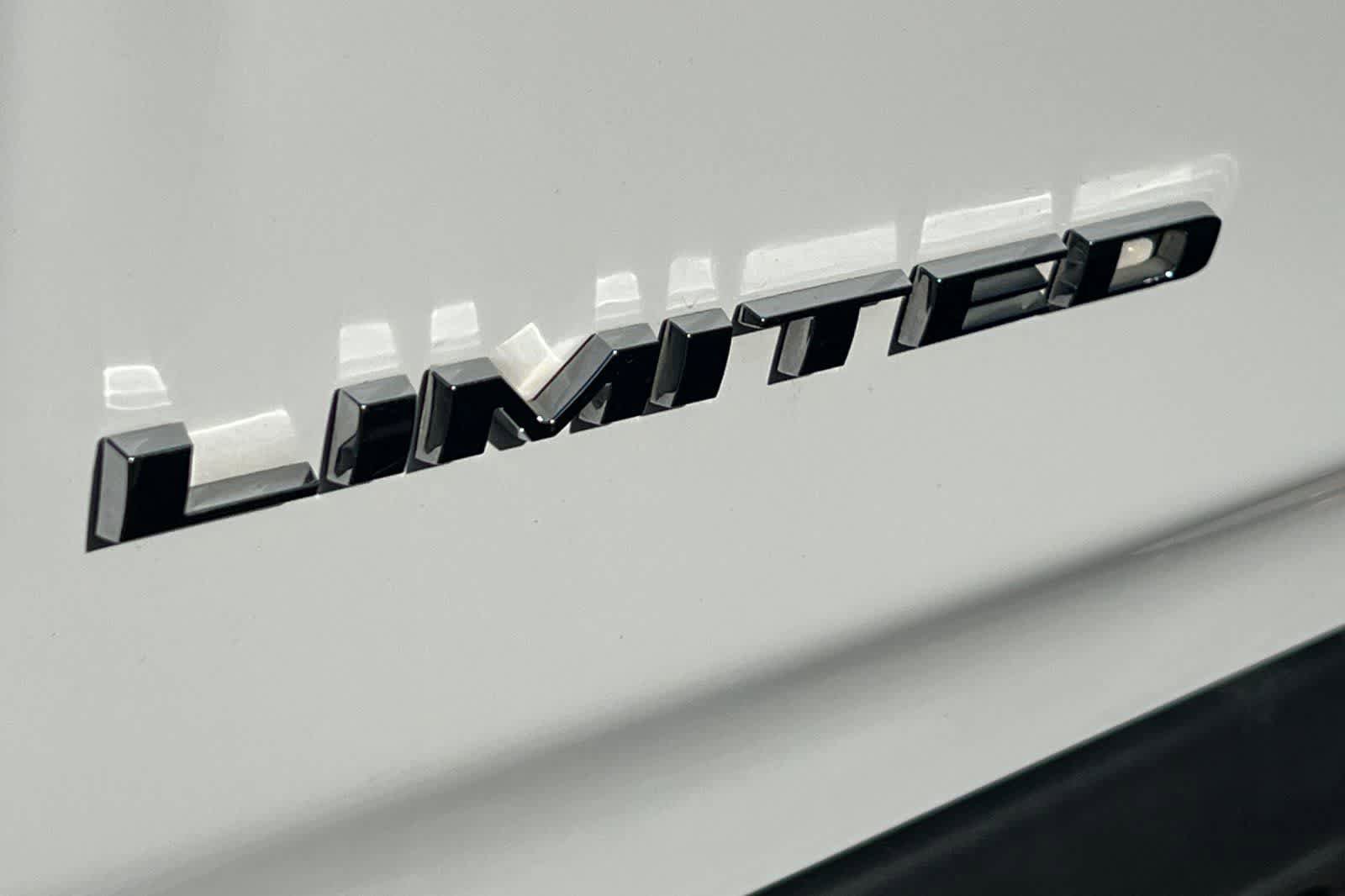 Used 2020 RAM 1500 Limited RWD image 17