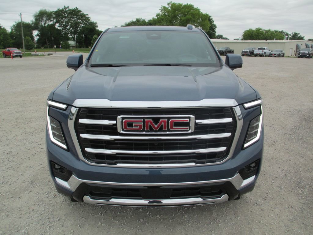 New 2026 GMC Yukon XL Elevation w/ Elevation Premium Package AWD/4WD image 10