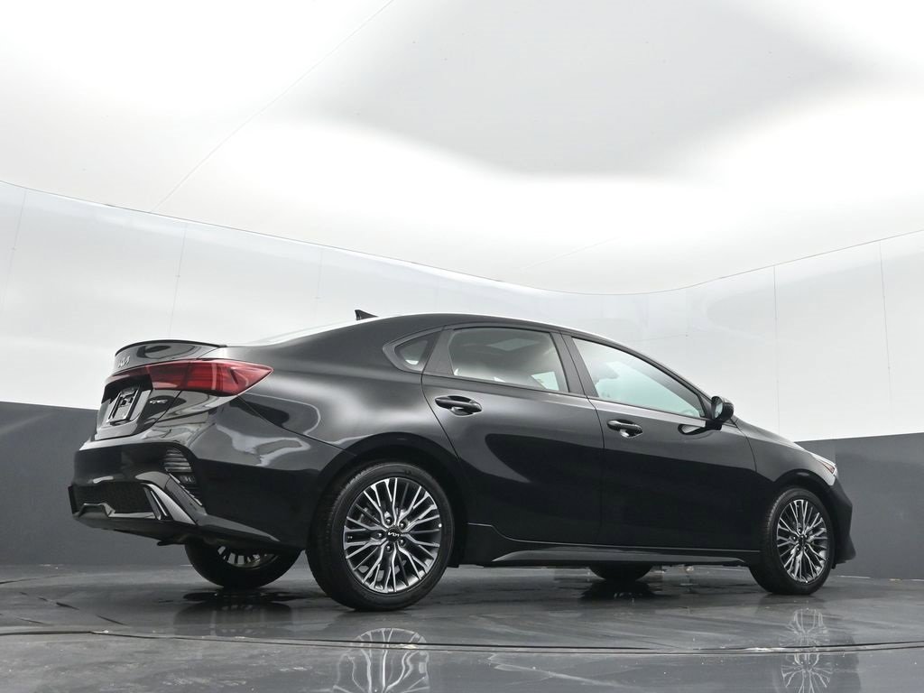 Used 2024 Kia Forte GT-Line w/ GT-Line Premium Package image 23