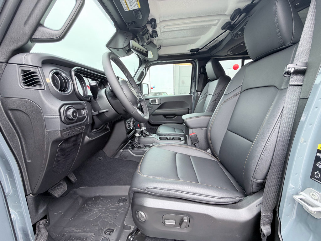 New 2026 Jeep Wrangler Unlimited Sahara AWD/4WD image 22