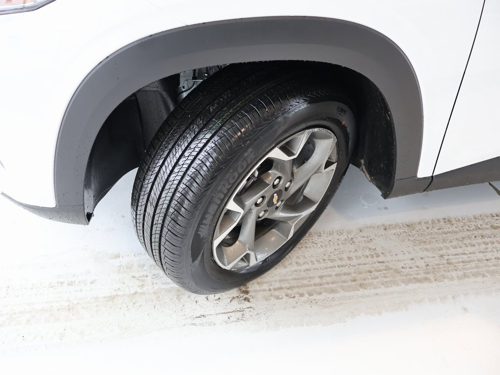 New 2026 Chevrolet Trax LT w/ Driver Confidence Package image 35