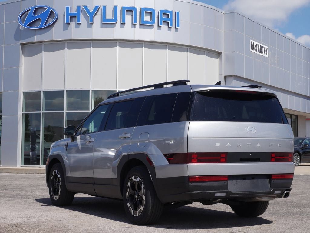 Used 2025 Hyundai Santa Fe SEL FWD image 6