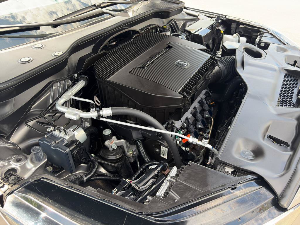Certified 2026 Acura MDX w/ Technology Package FWD image 32
