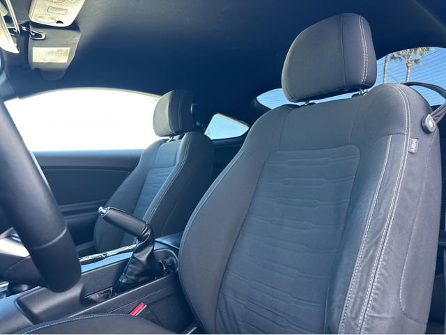 Used 2017 Ford Mustang GT image 15