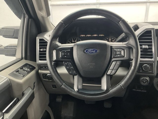 Used 2016 Ford F150 XLT w/ Equipment Group 302A Luxury image 7