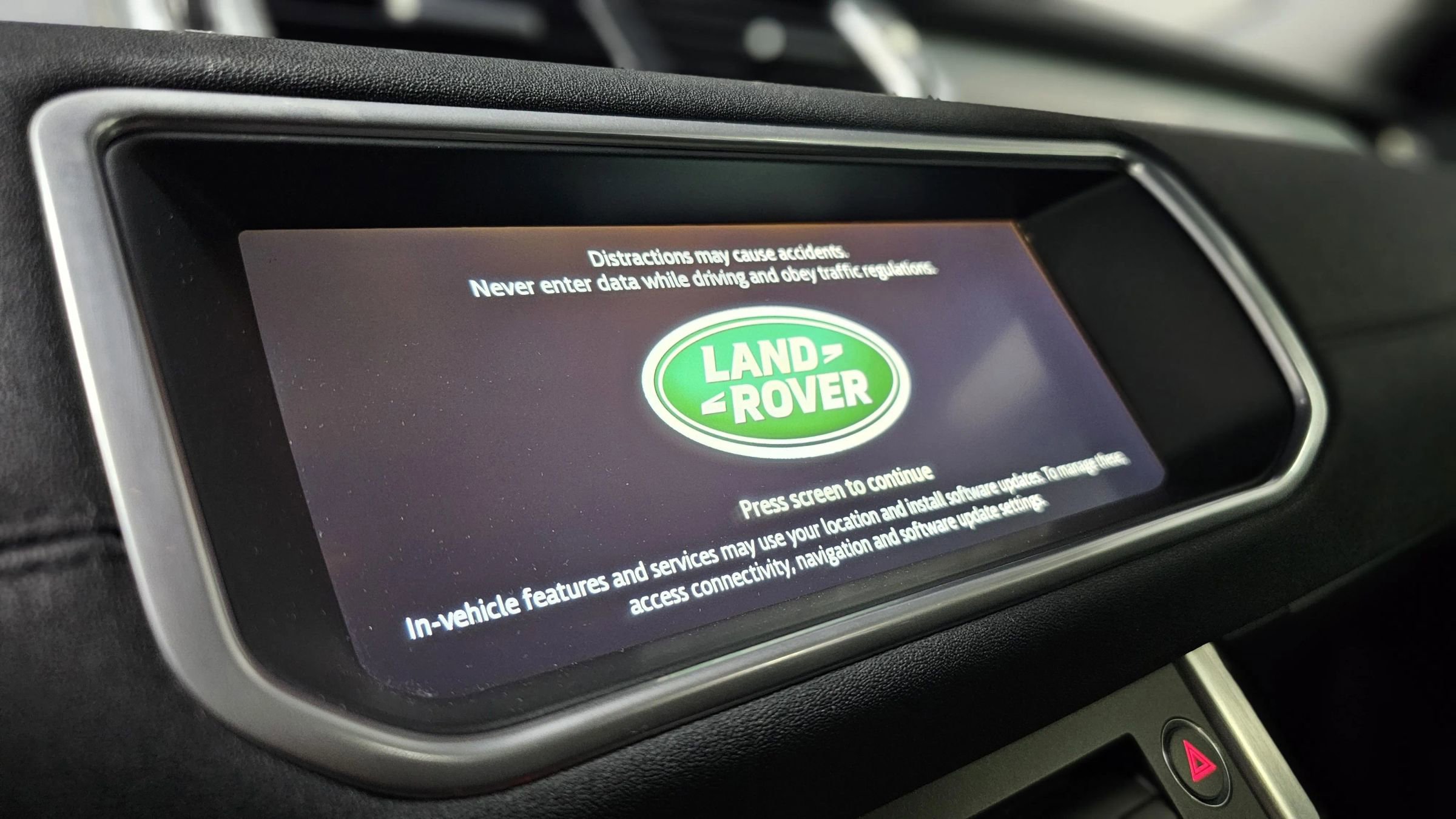 Used 2017 Land Rover Range Rover Evoque SE AWD/4WD image 39