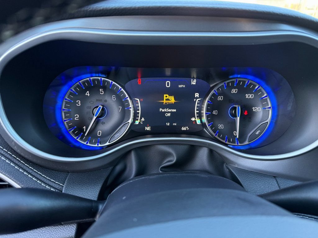 New 2026 Chrysler Pacifica Select w/ S Appearance Package FWD image 12