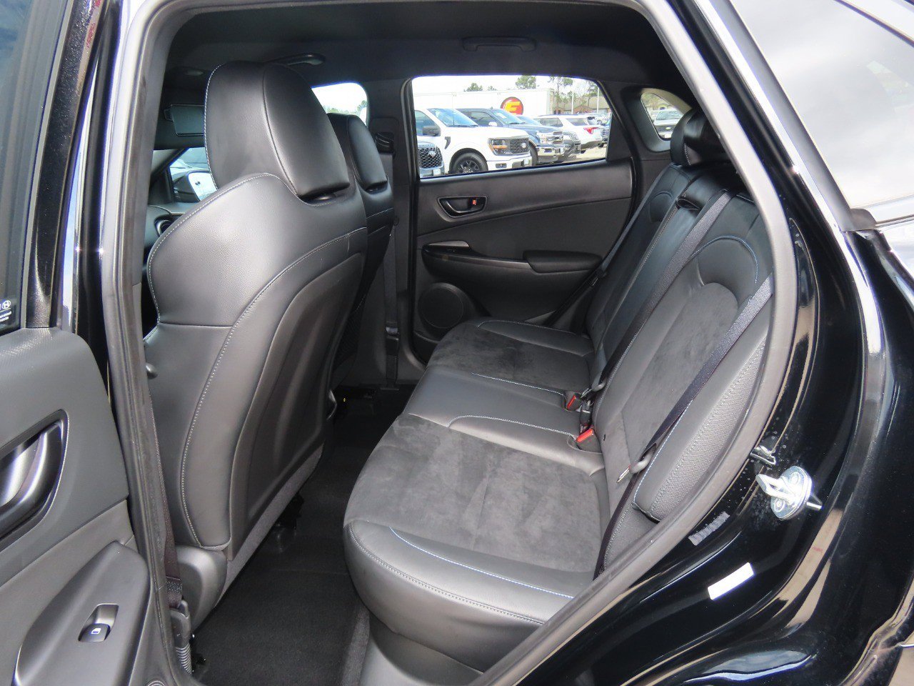 Used 2023 Hyundai Kona N image 39