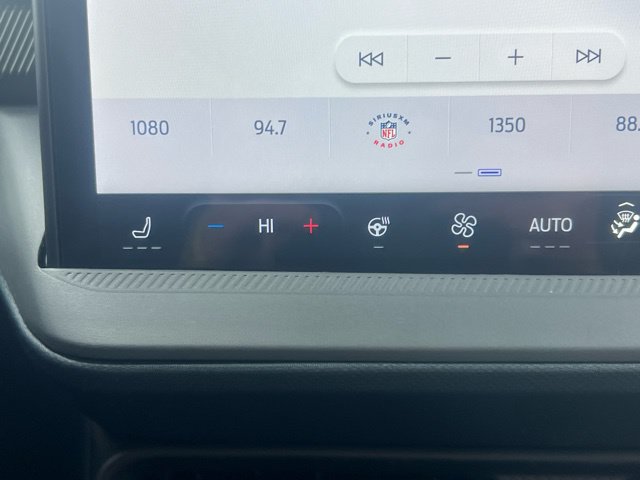 New 2026 Ford Maverick Lobo AWD/4WD image 10